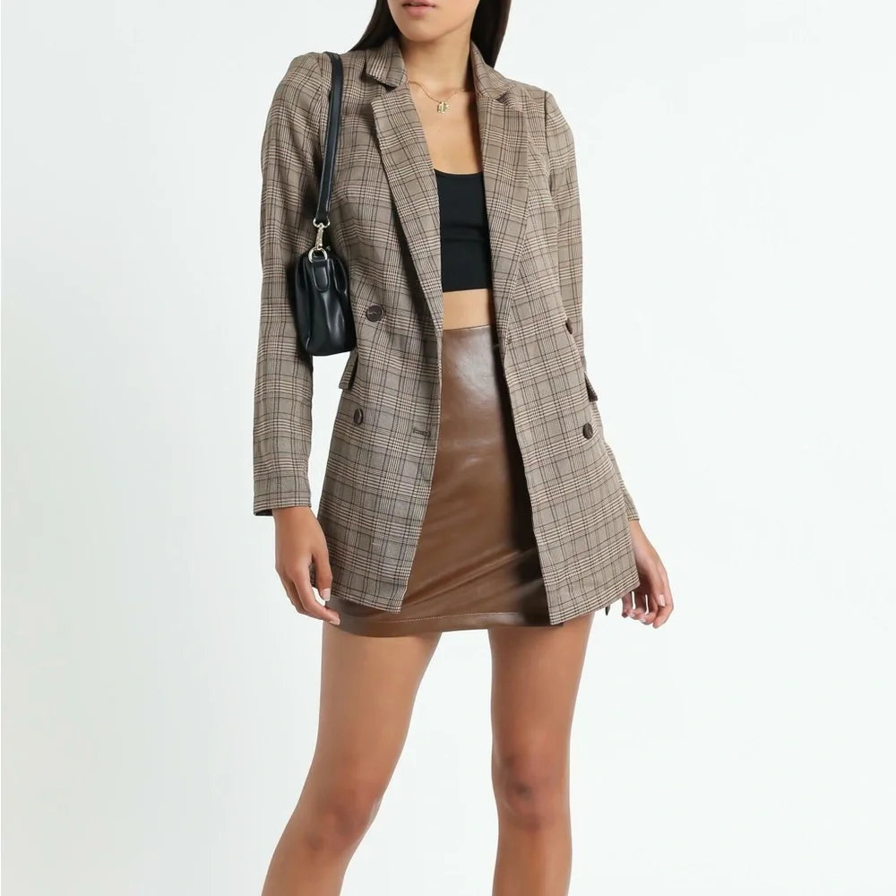 EUC Showpo Brown Pattern Blazer - Picture 2 of 7